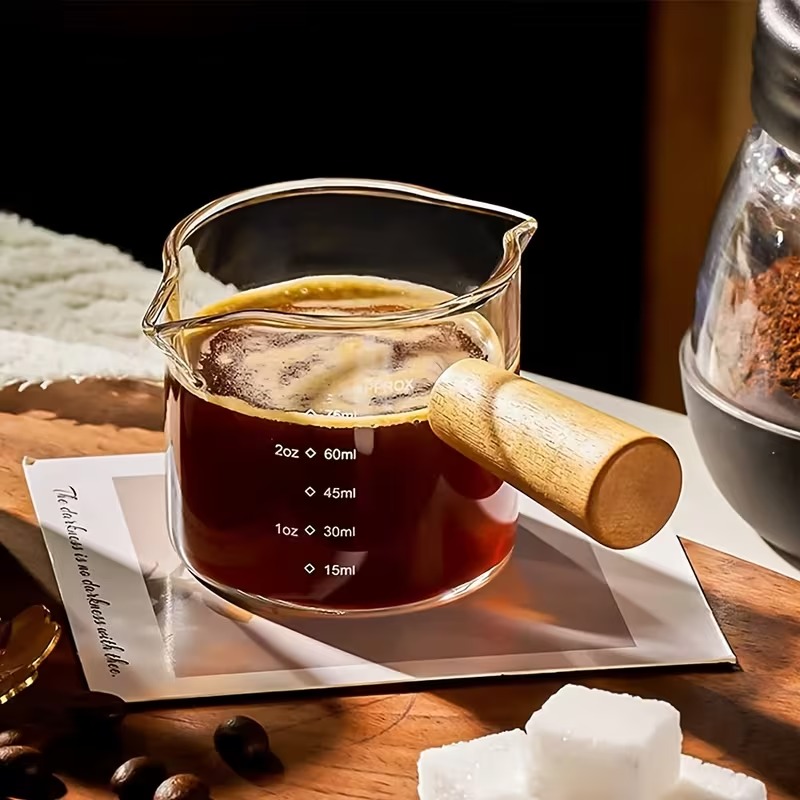كوب قياس الإسبريسو  